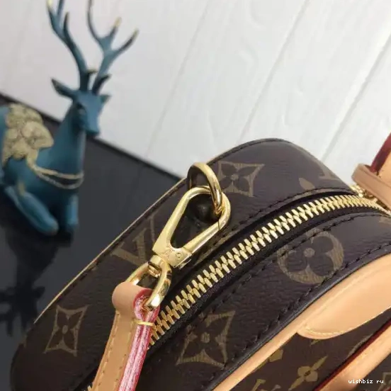 WIS VALISETTE LOUIS BB VUITTON 0504